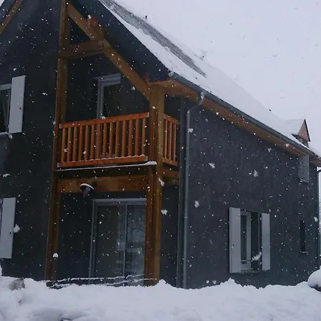 Toy 12 Pers Luz Saint-sauveur Centre 木屋